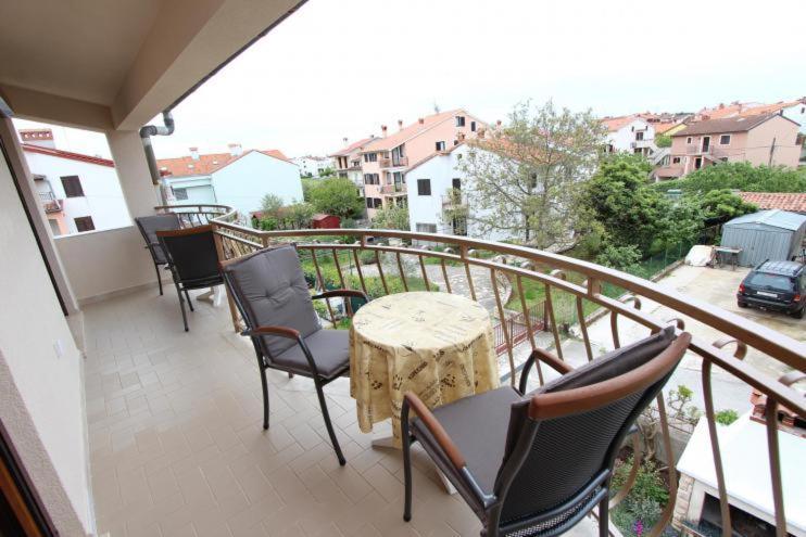 Apartments Fabris โรวีน ภายนอก รูปภาพ