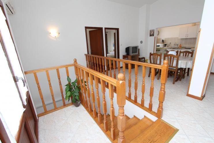 Apartments Fabris โรวีน ภายนอก รูปภาพ